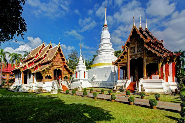wat-phra-singh-0